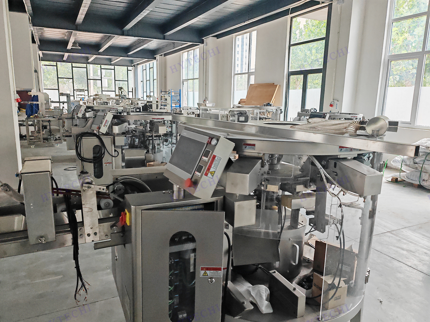 八工位旋转给袋式自动包装机