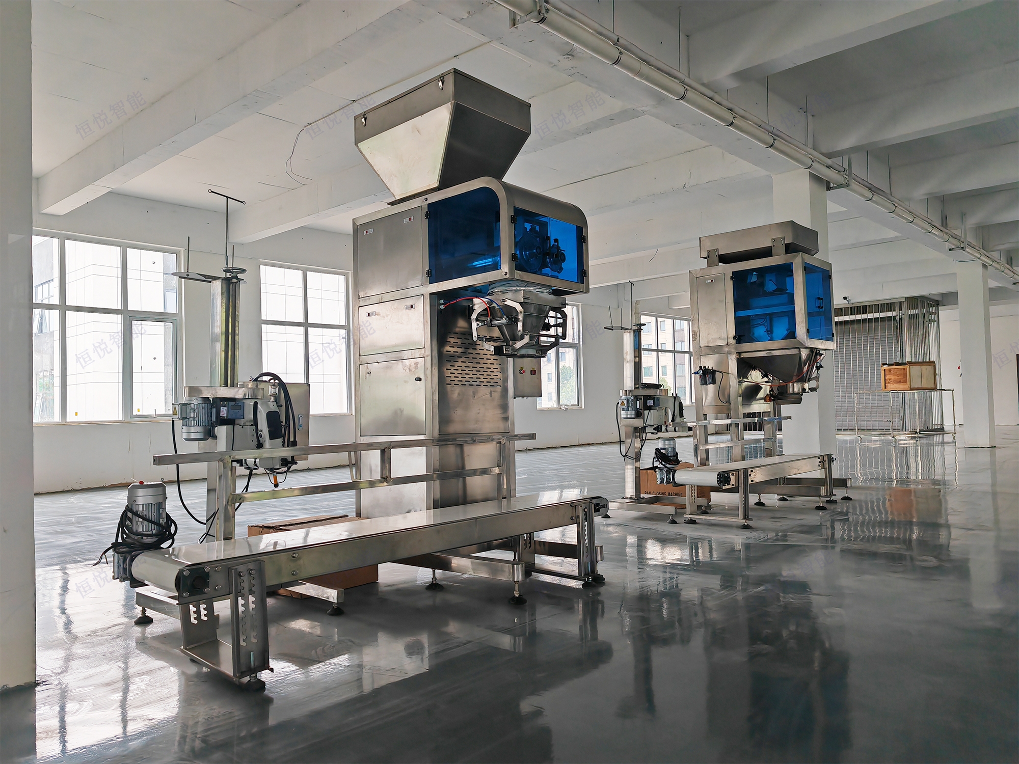 自动称重25公斤包装机